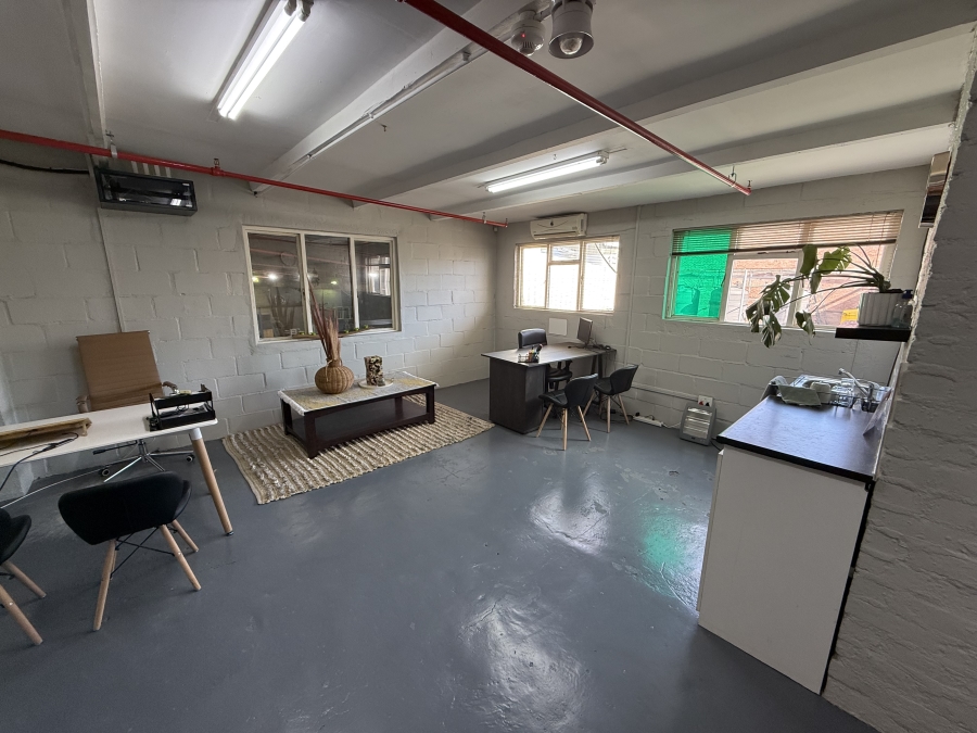 To Let commercial Property for Rent in Triangle Farm Western Cape